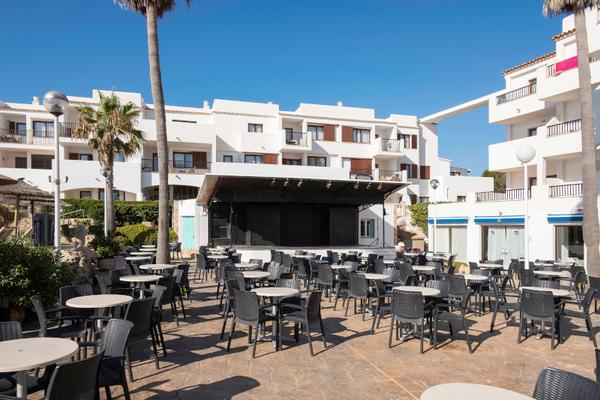 Night Pass: Abendessen & Show Inclusive Collection by Hyatt Night Pass: Abendessen & Show Inclusive Collection by Hyatt
