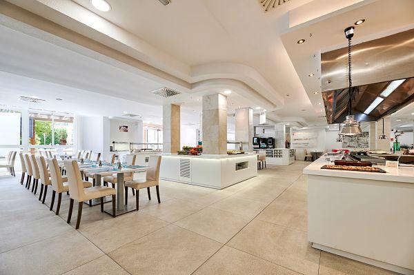Abendessen in Buffetform Inclusive Collection by Hyatt Abendessen in Buffetform Inclusive Collection by Hyatt